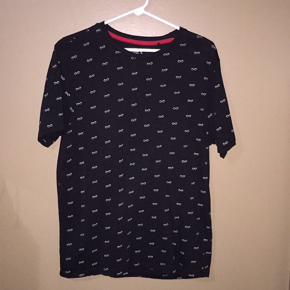 Sunglasses T-shirt